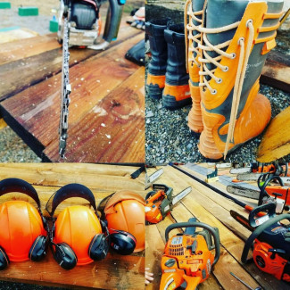 Chainsaws and personal protective equipment